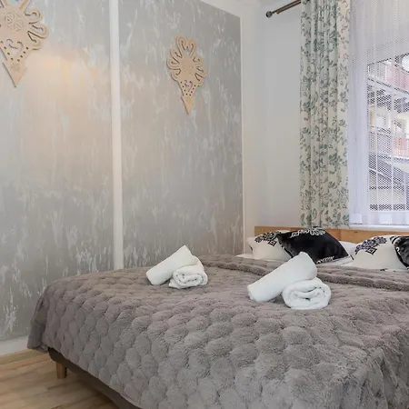 Apartament Na Krupowkach Apartzakop *